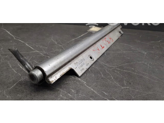 Vstřikovací lišta 9146038 Volvo 850