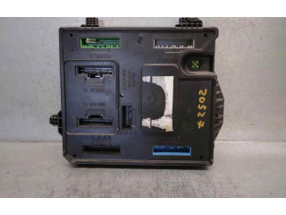 Pojistková skříňka Řídící jednotka BSM 284B15364R, S180098701 Renault Fluence 2012