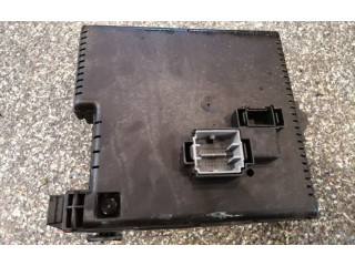 Блок предохранителей 8645364, 518323019   Volvo V70    