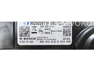 Přístrojová deska  Porsche 911 992 2019 992920911F  