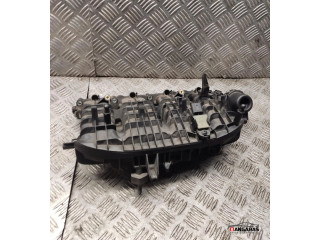 Всасывающий коллектор 06l133201n   Audi A5 8T 8F  