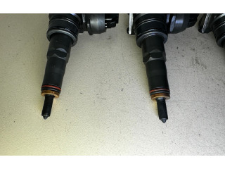 Комплект форсунок 038130073AG, 0414720215    Volkswagen Touran I   