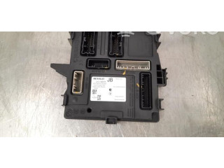 Блок комфорта 284B19561R   Renault Clio V   