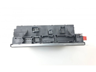 Блок предохранителей 05045117, A2305454632 Mercedes-Benz SL R230