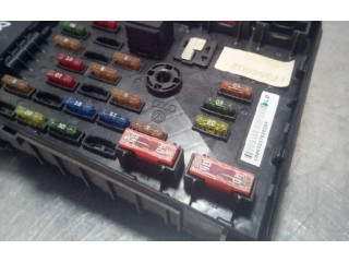 Pojistková skříňka L006333703030309 Volkswagen PASSAT 2009