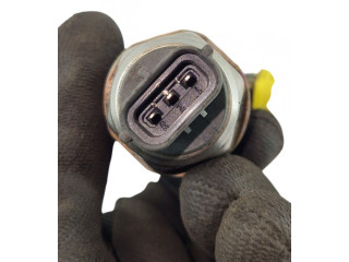 Vstřikovací lišta 12191074254, 09P49703 Mitsubishi L200 4D56