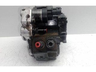 Vstřikovací čerpadlo 0445010043-8689590, BOSCH Volvo XC70 D5244T