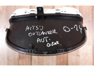 Панель приборов 8100C533 Mitsubishi Outlander