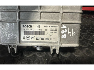 Блок управления двигателя 032906026D Volkswagen Golf III