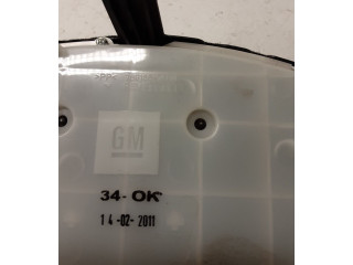 Панель приборов 13346184   Opel Meriva B       