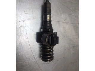 Форсунка 03G130073G, 03G130073GX Skoda Octavia Mk2 (1Z) BKD