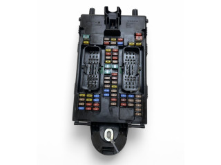 Блок предохранителей 31346672   Volvo XC90    