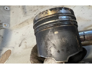 Поршень Renault Scenic II - Grand scenic II