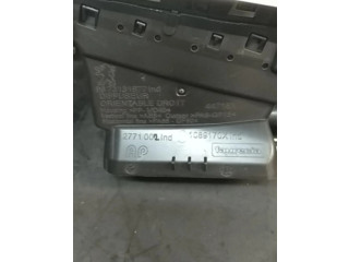 Блок управления климат-контролем 967313677   Peugeot 2008 I