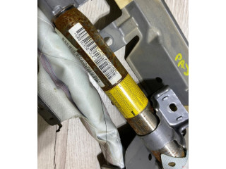 Боковая подушка безопасности    Mitsubishi Pajero