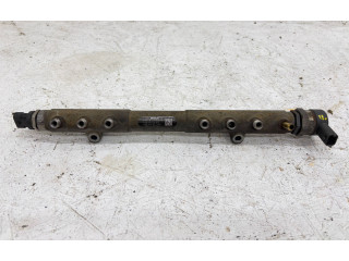 Топливная рампа 30777554   Volvo V70  