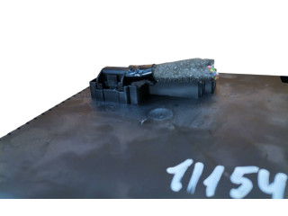 Блок предохранителей 30728512, 06W361 Volvo XC90