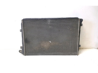 Радиатор охлаждающей жидкости 1K0121251AN Volkswagen Jetta V 2005 - 2010 года