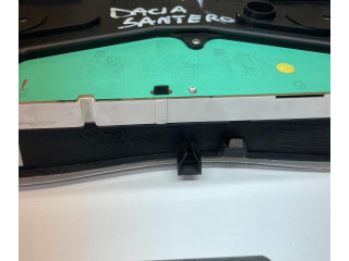 Панель приборов 216775001, 216775001 Dacia Sandero