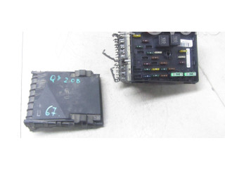 Блок предохранителей 1K0937132F Audi Q3 8U