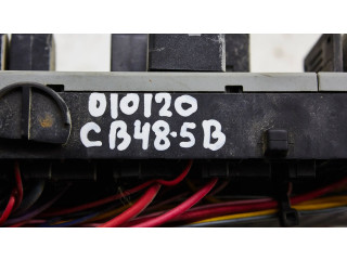 Блок предохранителей 9401802 Volvo XC90