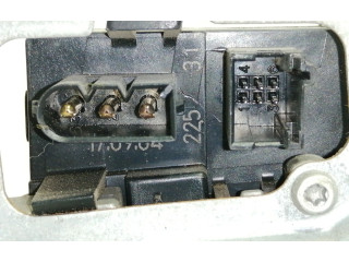 Моторчик заднего дворника 0390201594    BMW X3 E83