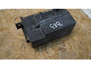 Pojistková skříňka 63564138 Nissan Navara D40 2008