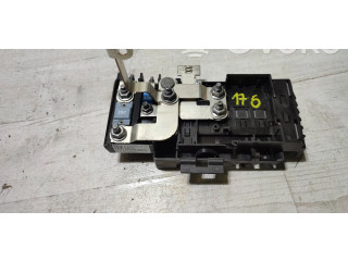 Блок предохранителей 6245530 Mercedes-Benz A W176