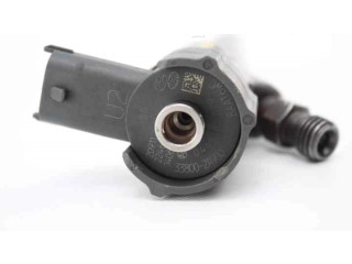 Форсунка 338002A900, 0445110320    KIA Ceed   