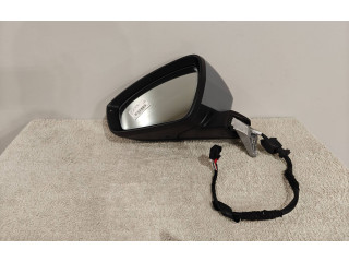 Zpětné zrcátko  Audi Q4 Sportback e-tron 2022    