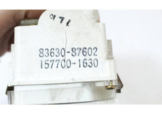 Дисплей    8363087602   Daihatsu Feroza