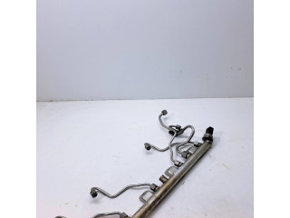 Vstřikovací lišta 13537547599, 7547599 BMW 5 F10 F11 pro benzínový motor 4.4