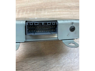 Řídící jednotka MK322045, K8T80571 Mitsubishi Pajero 1991