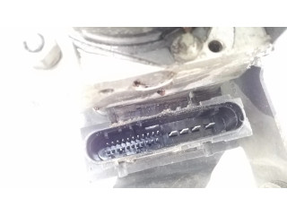 Jednotka ABS 0265231300, 8200038695 Renault Megane II 2002