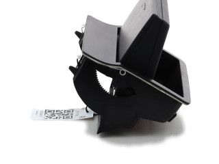 Дисплей    8X0919603B, L0-8733U   Audi A1