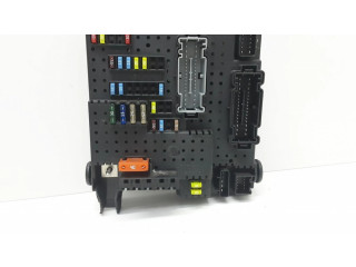 Блок предохранителей 30728512 Volvo XC90