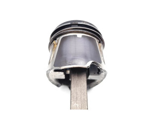  Поршень с шатуном M9R M9R  Nissan X-Trail T31  