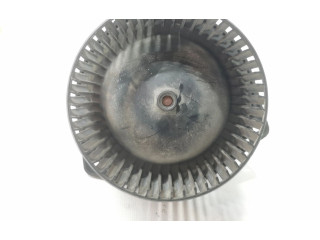 Вентилятор печки       Nissan Vanette