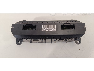Блок управления климат-контролем LJ6T18C612AD, 2534657   Ford Focus