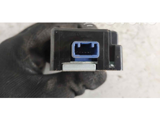 Блок управления 88831FJ020   Subaru Forester SJ