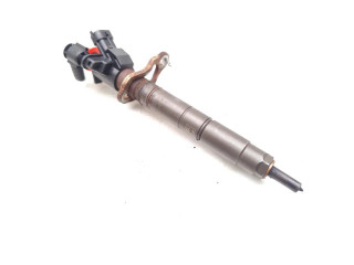 Форсунка 31303238, 0445116046    Volvo V70  D5204T2 