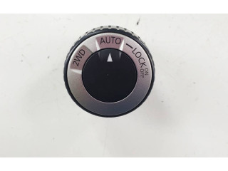 Блок управления редуктора коробки передач (раздатки)    Nissan Qashqai+2