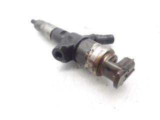 Vstřikovač 16613AA030 Subaru Legacy