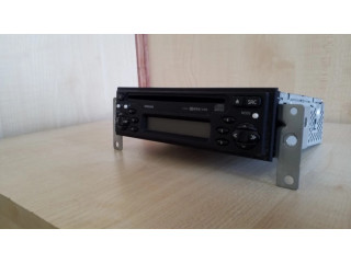 Радио/ проигрыватель CD/DVD / навигация