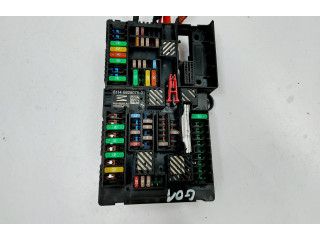 Блок предохранителей  6828075   BMW X3 G01    