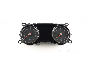 Přístrojová deska  Mercedes-Benz E W213 2016 A2139000722, A2139016409  