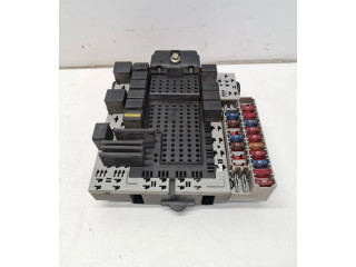 Блок предохранителей pa66B20GF10, 9401802 Volvo S80