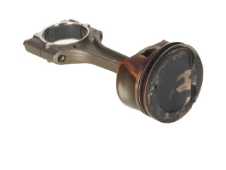 Шатун  06H198401D    Volkswagen Golf VII  