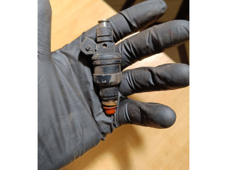 Vstřikovač 0280150441   Audi A8 S8 D2 4D     