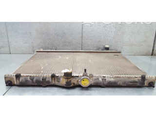 Радиатор охлаждающей жидкости DMX102090 Mitsubishi Carisma 2000 - 2004 года